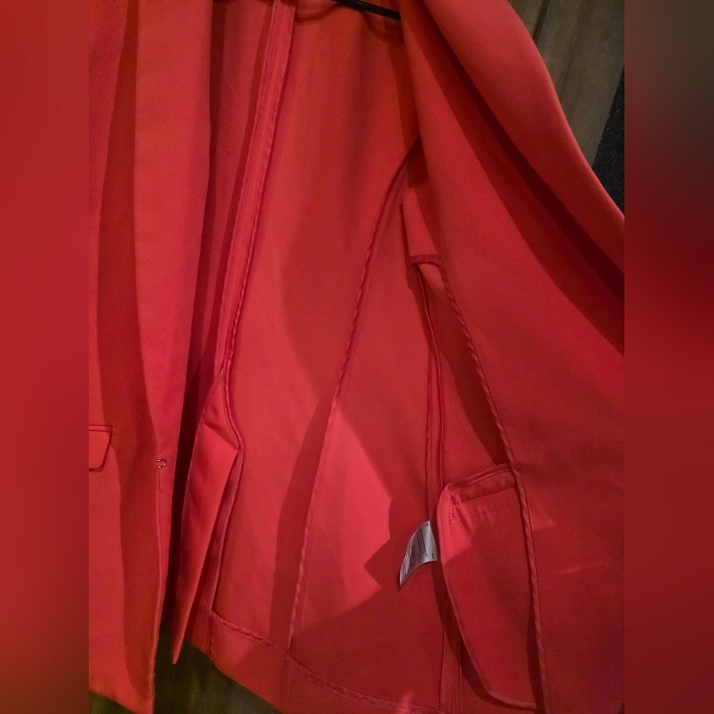 I.N.C. Coral Blazer -- International Concepts Women's Menswear Size Medium - Picture 7 of 8